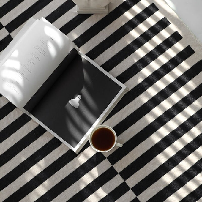  Retro Black White Striped Carpet-DECORIZE